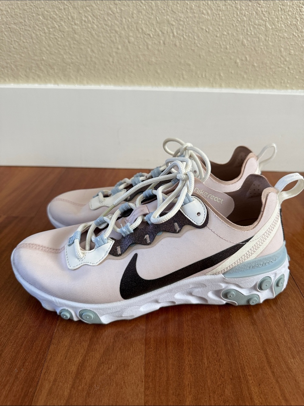 Women's NIKE React 55 SE Sneakers Size US 7.5